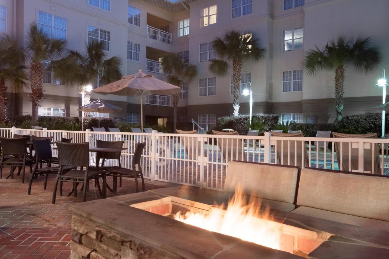Residence Inn Charleston Riverview Exterior photo